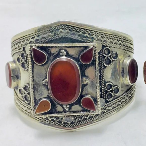 single Handmade Boho Kuchi Cuff Bracelet inlaid With Stones, Tribal Ethnic Cuff - Picture 4 of 6